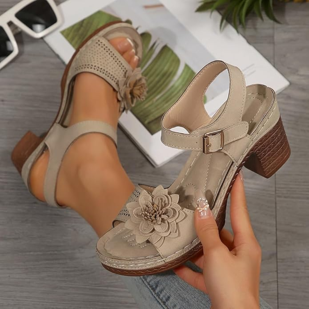 Amelia | Sandalias florales de mujer
