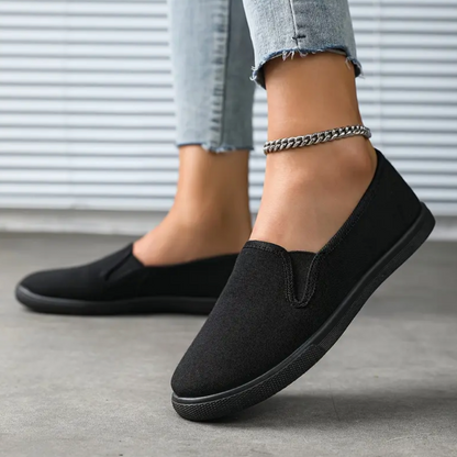 Lior: Zapatillas de punta redonda para mujer